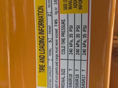 Used 2025 Chevrolet Colorado W/T w/ WT Custom Package image 14