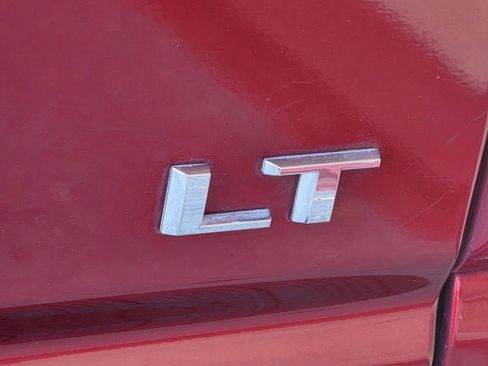 Used 2022 Chevrolet Silverado 1500 LT image 25