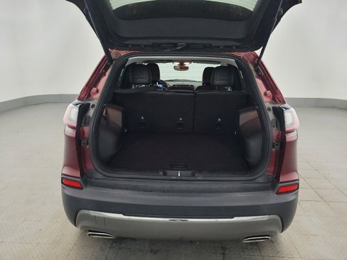 Used 2019 Jeep Cherokee Limited AWD/4WD image 29