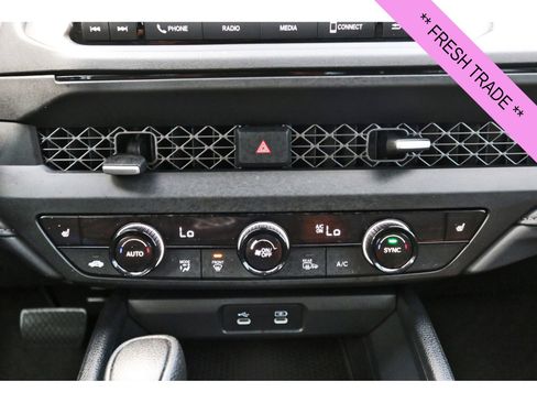 Used 2023 Honda Accord EX image 25