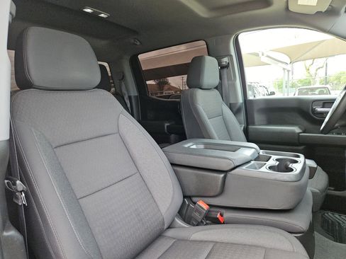 Certified 2023 Chevrolet Silverado 1500 Custom image 29