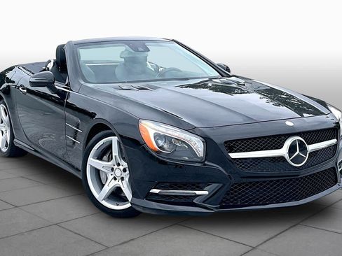 Used 2015 Mercedes-Benz SL 550 image 3