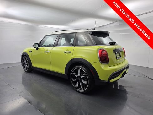 Used 2023 MINI Cooper S image 6