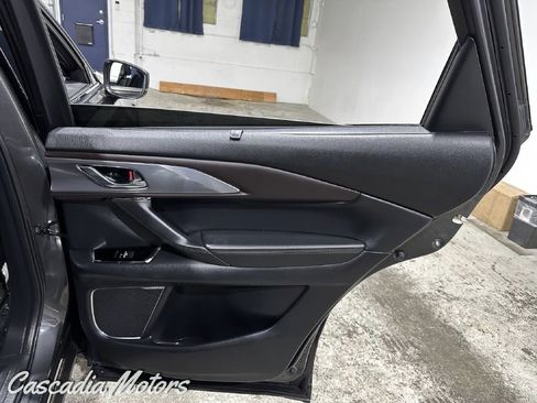 Used 2018 MAZDA CX-9 Grand Touring image 24