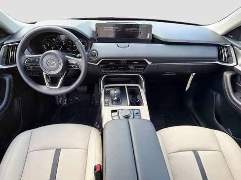 New 2026 MAZDA CX-90 Plug-In Hybrid w/Premium Sport AWD/4WD image 17