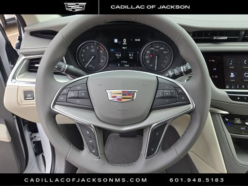 New 2026 Cadillac XT5 Premium Luxury w/ Driver Assist Package image 15