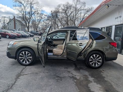 Used 2015 Subaru Outback 2.5i Limited image 5