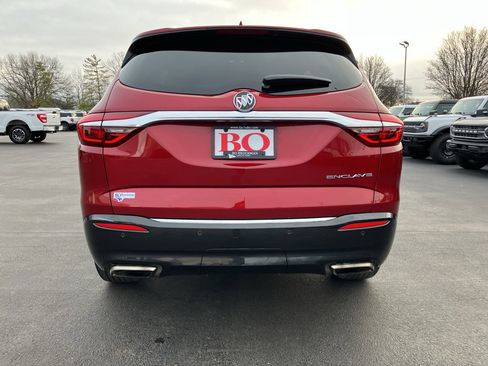 Used 2019 Buick Enclave Essence image 7