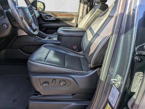 Used 2021 Chevrolet Tahoe Premier image 16