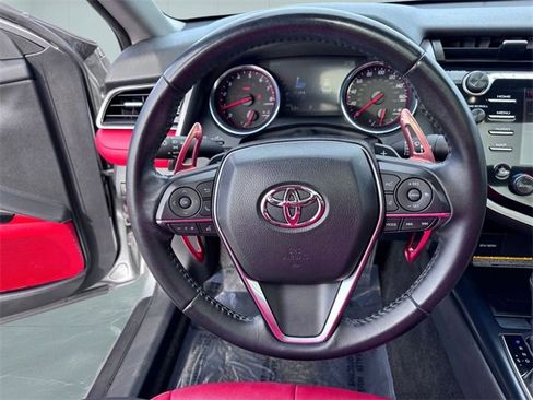 Used 2020 Toyota Camry XSE image 20