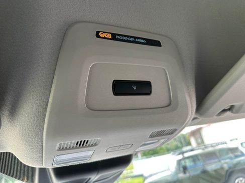 Used 2025 Ford Transit 250 148 Medium Roof w/ Load Area Protection Package RWD image 17