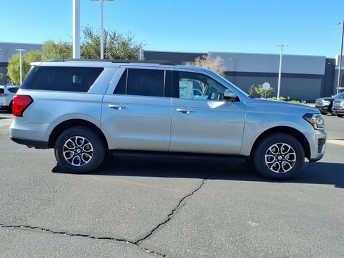 Certified 2024 Ford Expedition Max XLT AWD/4WD image 6