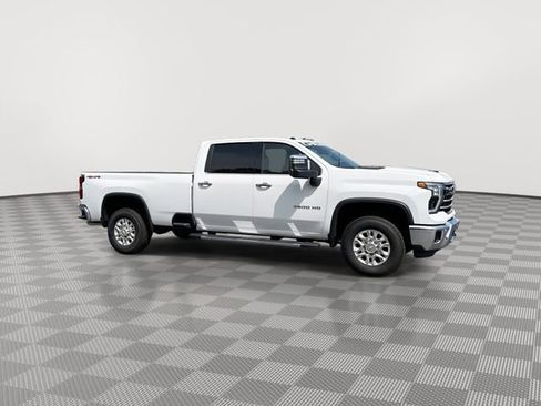 Certified 2025 Chevrolet Silverado 3500 LTZ w/ LTZ Premium Package AWD/4WD image 13
