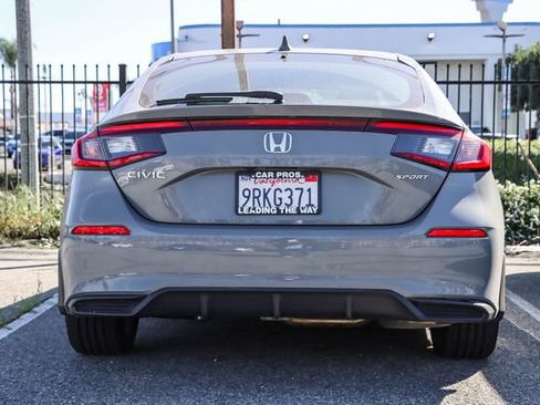 Used 2025 Honda Civic Sport image 7