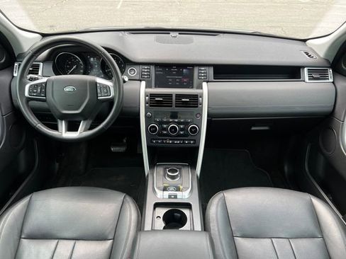 Used 2019 Land Rover Discovery Sport HSE AWD/4WD image 35
