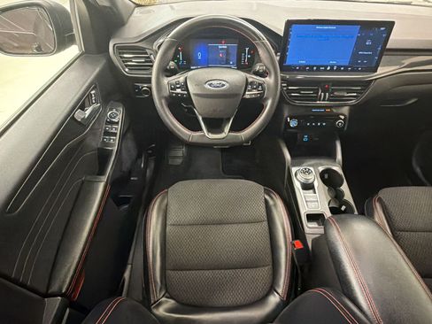 Certified 2023 Ford Escape ST-Line w/ Tech Pack #1 FWD image 29