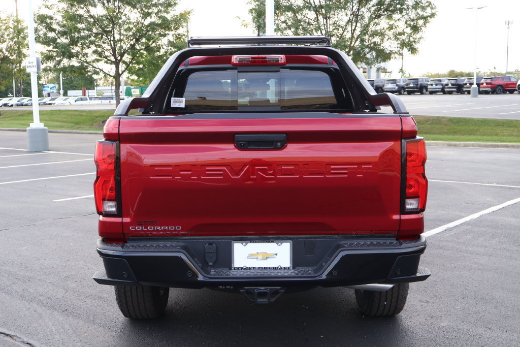New 2026 Chevrolet Colorado Z71 w/ Midnight Edition AWD/4WD image 6