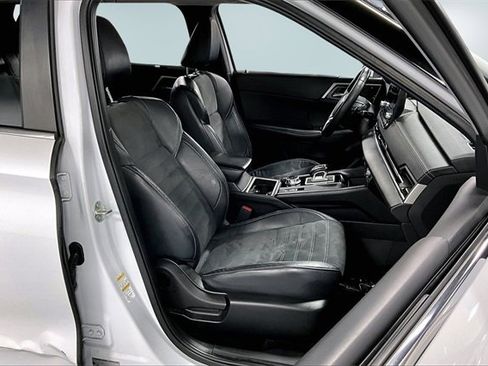 Used 2022 Mitsubishi Outlander SE image 26