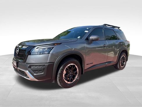 Used 2024 Nissan Pathfinder Rock Creek AWD/4WD image 4