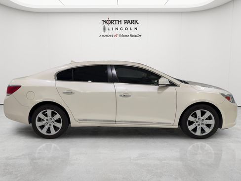 Used 2011 Buick LaCrosse CXS w/ Driver Confidence Package FWD image 6