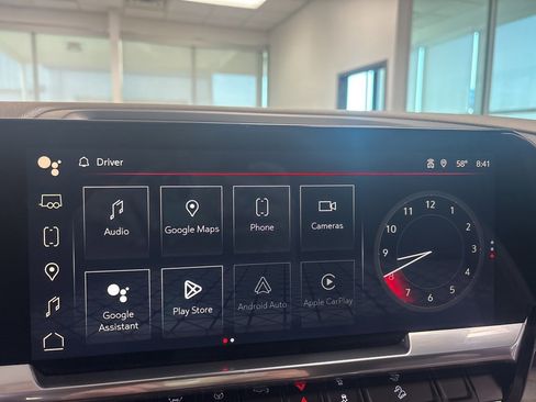 Used 2023 GMC Sierra 1500 SLT w/ SLT Premium Package image 21