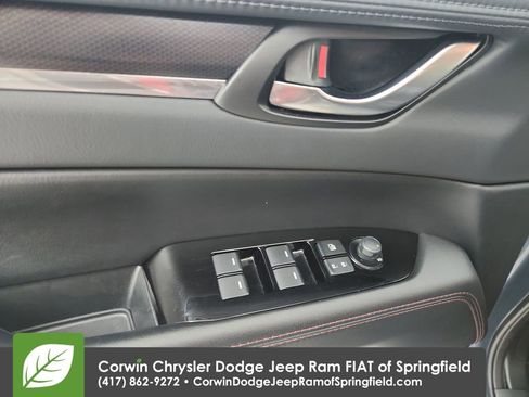 Used 2025 MAZDA CX-5 Carbon Edition image 12