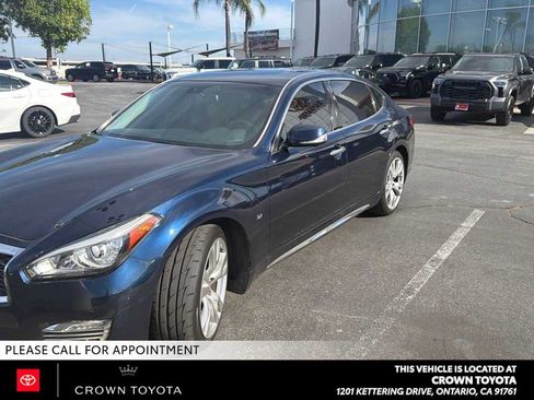 Used 2018 INFINITI Q70 L 3.7 w/ Sensory Package RWD image 1