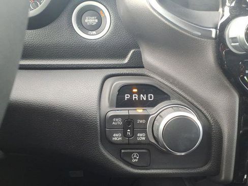 Certified 2025 RAM 1500 Big Horn AWD/4WD image 20