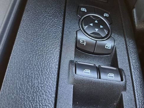 Used 2020 Ford F350 Platinum AWD/4WD image 16