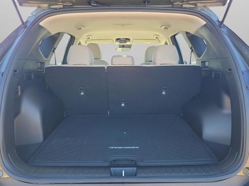 New 2026 Hyundai Tucson SE image 8