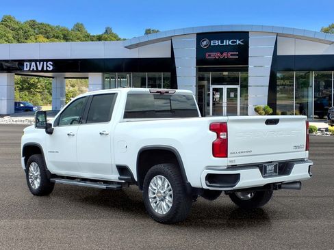 Used 2022 Chevrolet Silverado 2500 High Country AWD/4WD image 4