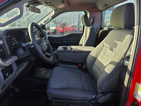New 2026 Ford F250 XL w/ XL Chrome Package image 8