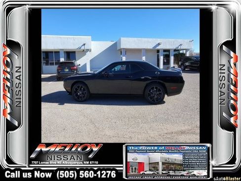 Used 2021 Dodge Challenger SXT w/ Blacktop Package image 2