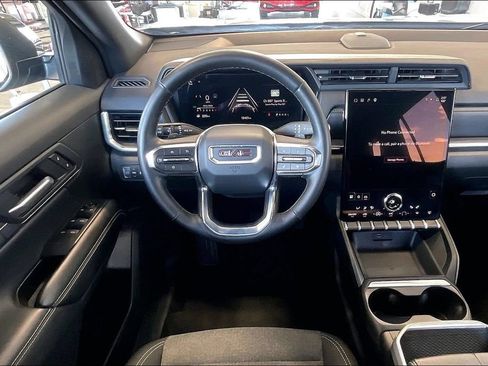 Used 2025 GMC Terrain Elevation FWD image 5