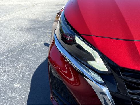 Used 2024 Nissan Altima 2.5 SV image 21