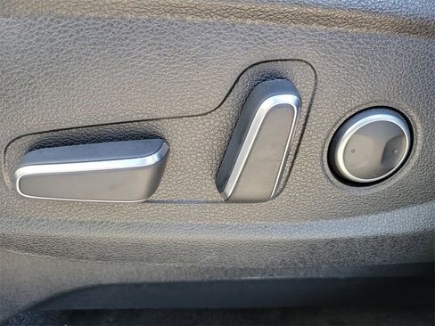 Used 2025 Hyundai Palisade SEL image 17