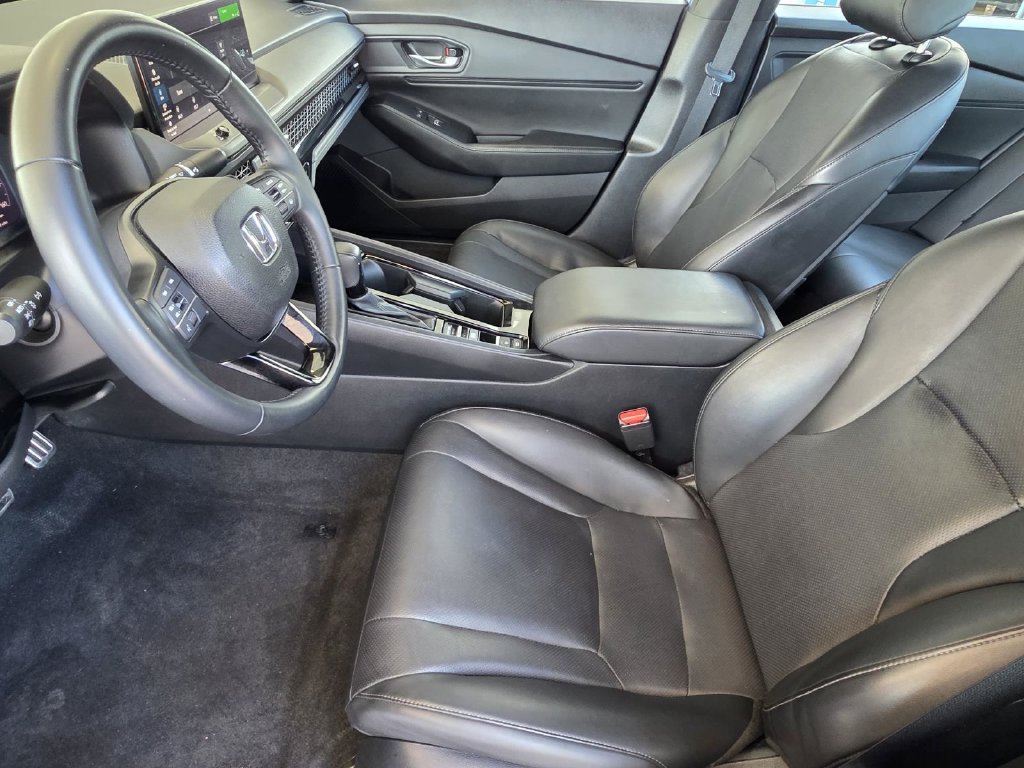 Used 2024 Honda Accord Sport image 7