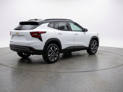 Used 2025 Chevrolet TrailBlazer LT w/ Driver Confidence Package AWD/4WD image 9