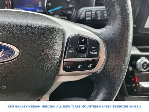 Used 2022 Ford Explorer Limited w/ Equipment Group 301A image 33