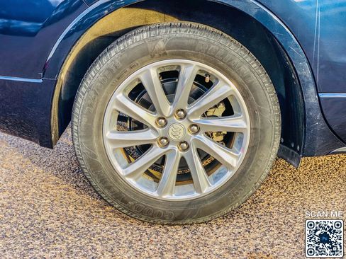 Used 2020 Buick Envision Essence image 11