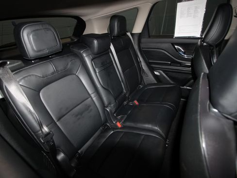 Used 2025 Lincoln Corsair FWD image 23