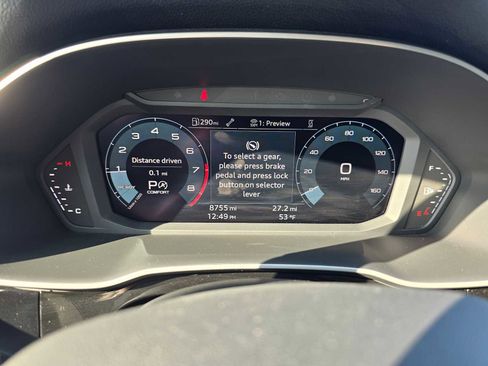 Certified 2025 Audi Q3 2.0T Premium image 27