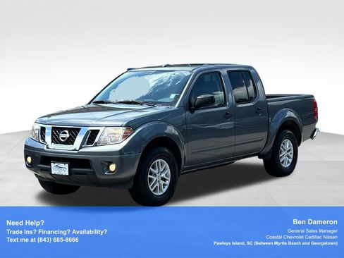 Used 2017 Nissan Frontier SV w/ SV Value Truck Package AWD/4WD image 1