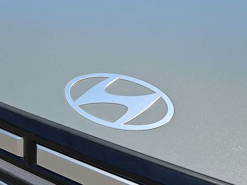 Used 2025 Hyundai Santa Fe SEL AWD/4WD image 30