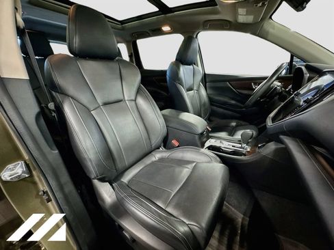 Used 2023 Subaru Ascent Touring AWD/4WD image 31