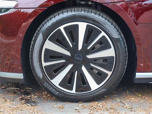 Used 2024 Lucid Air Touring AWD/4WD image 9