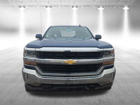 Used 2018 Chevrolet Silverado 1500 LT w/ All Star Edition image 5
