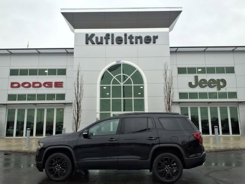 Used 2023 GMC Acadia SLE w/ Driver Convenience Package FWD image 1