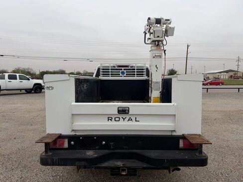 Used 2022 Chevrolet Silverado 2500 W/T w/ WT Convenience Package image 4