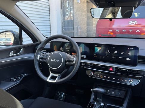 Used 2025 Kia K5 LXS image 34